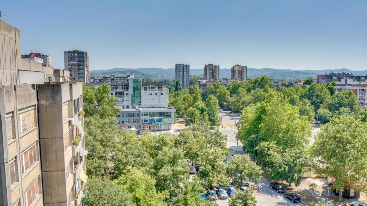Apartamento Milica 65M2, Free Parking & Wi-Fi Novi Sad Exterior foto